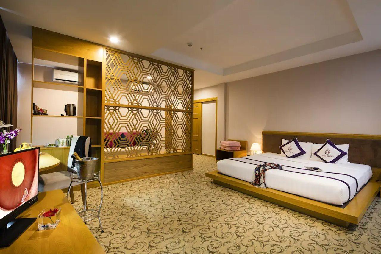 Ttc Hotel Deluxe Airport Hô Chi Minh-Ville Extérieur photo