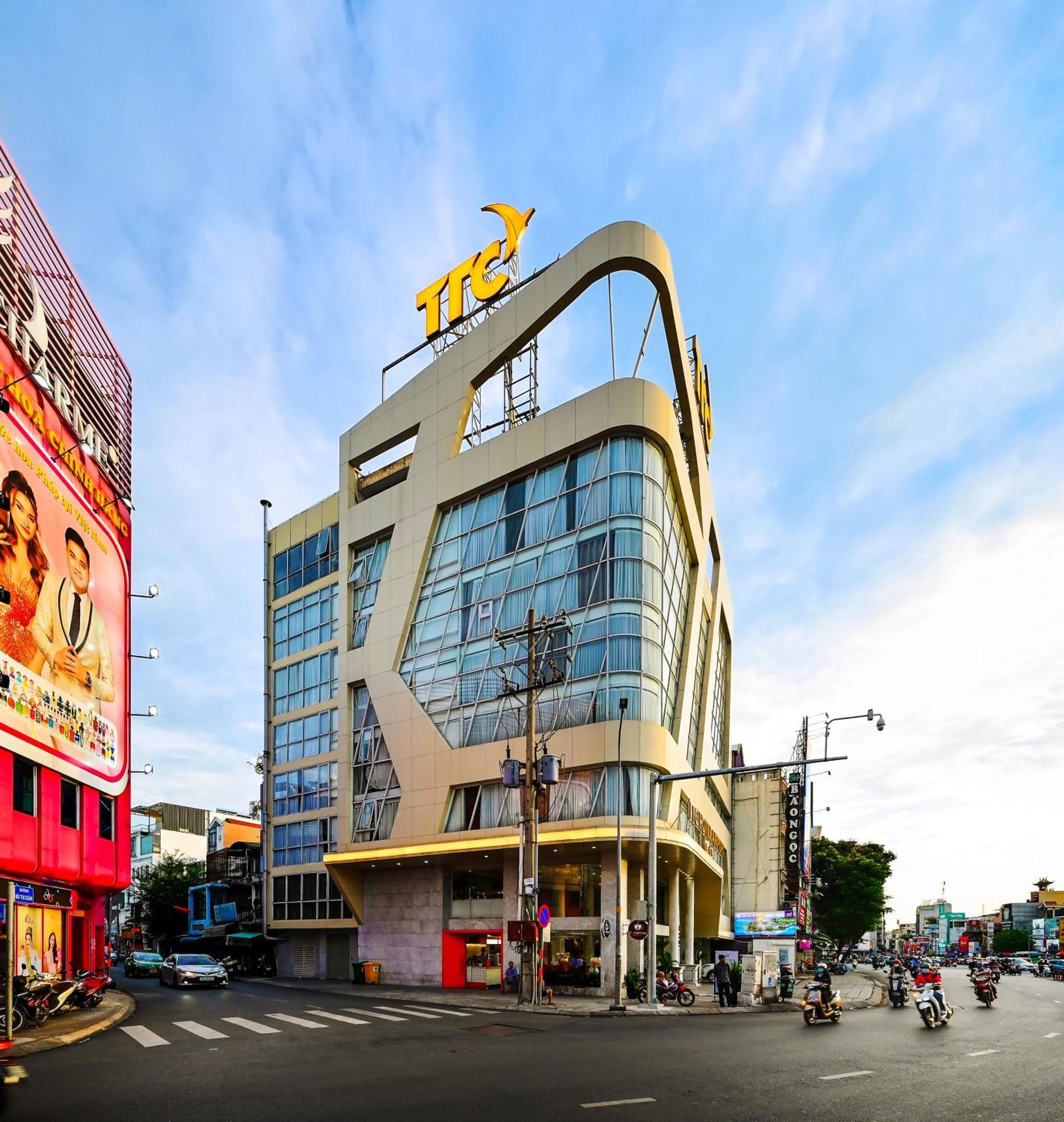 Ttc Hotel Deluxe Airport Hô Chi Minh-Ville Extérieur photo