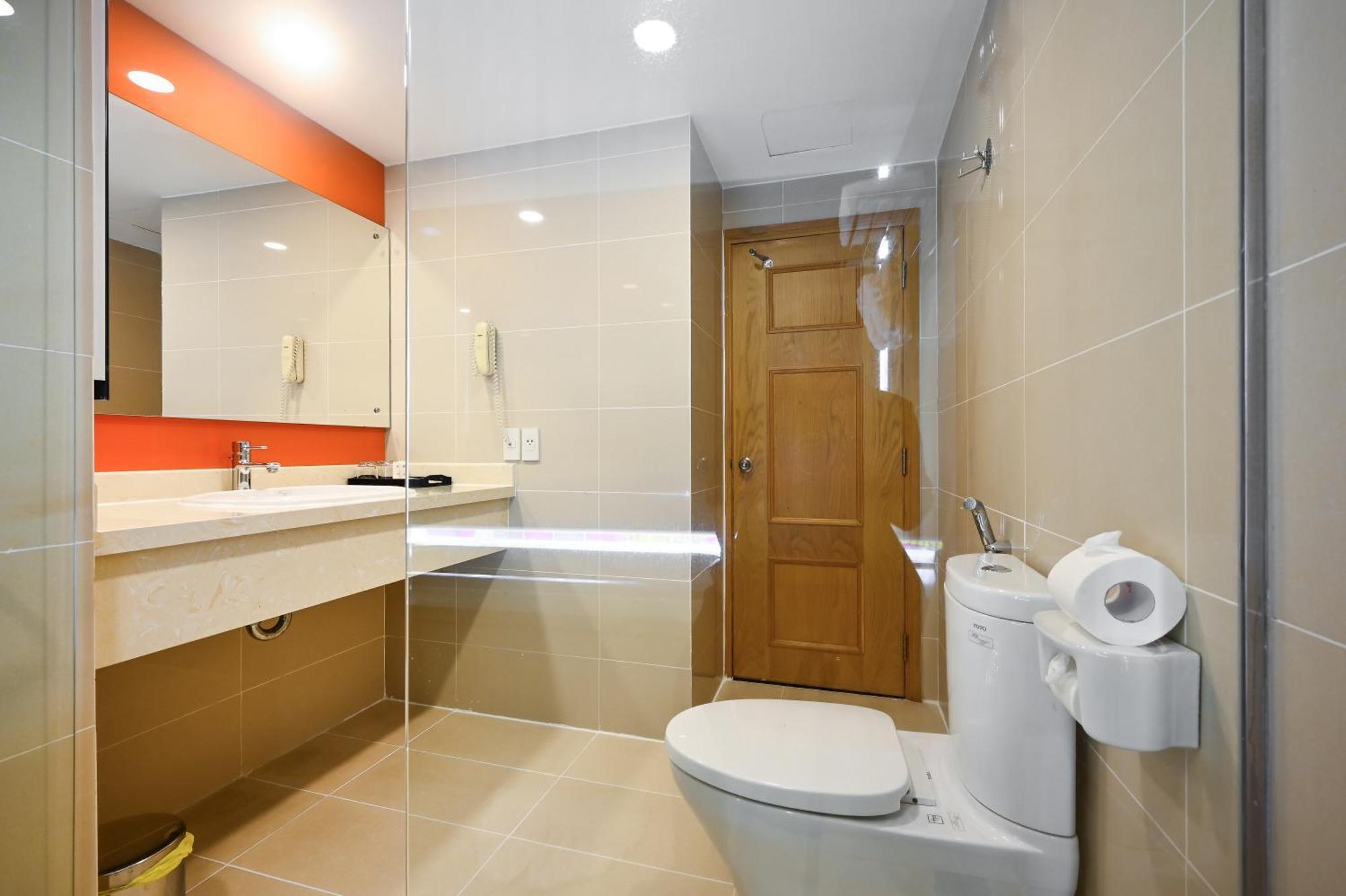 Ttc Hotel Deluxe Airport Hô Chi Minh-Ville Extérieur photo