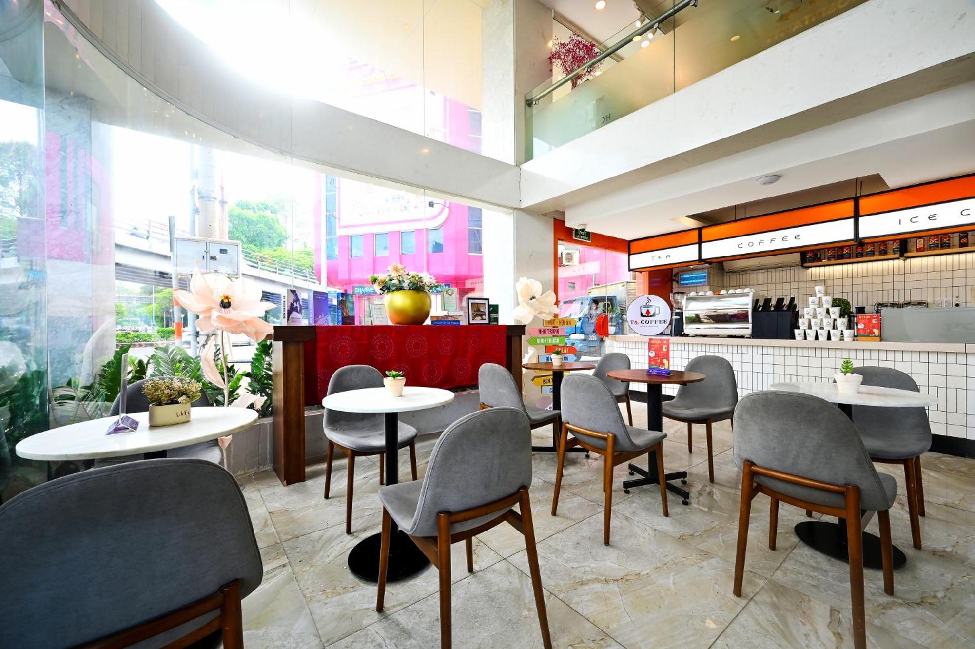 Ttc Hotel Deluxe Airport Hô Chi Minh-Ville Extérieur photo
