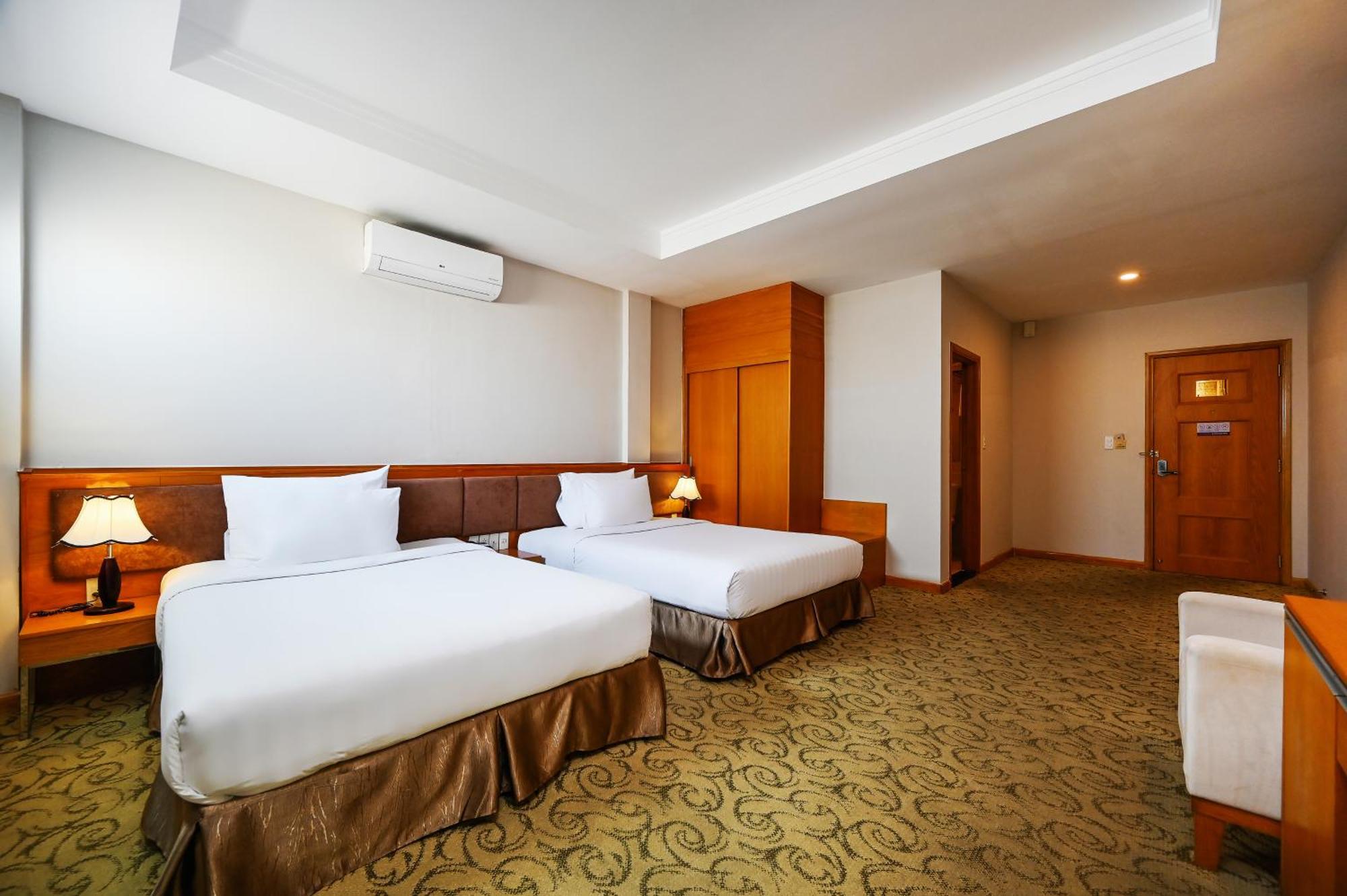 Ttc Hotel Deluxe Airport Hô Chi Minh-Ville Extérieur photo